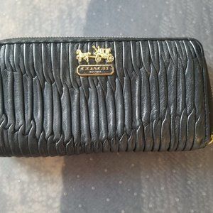 Smalll coach handbag/wallet